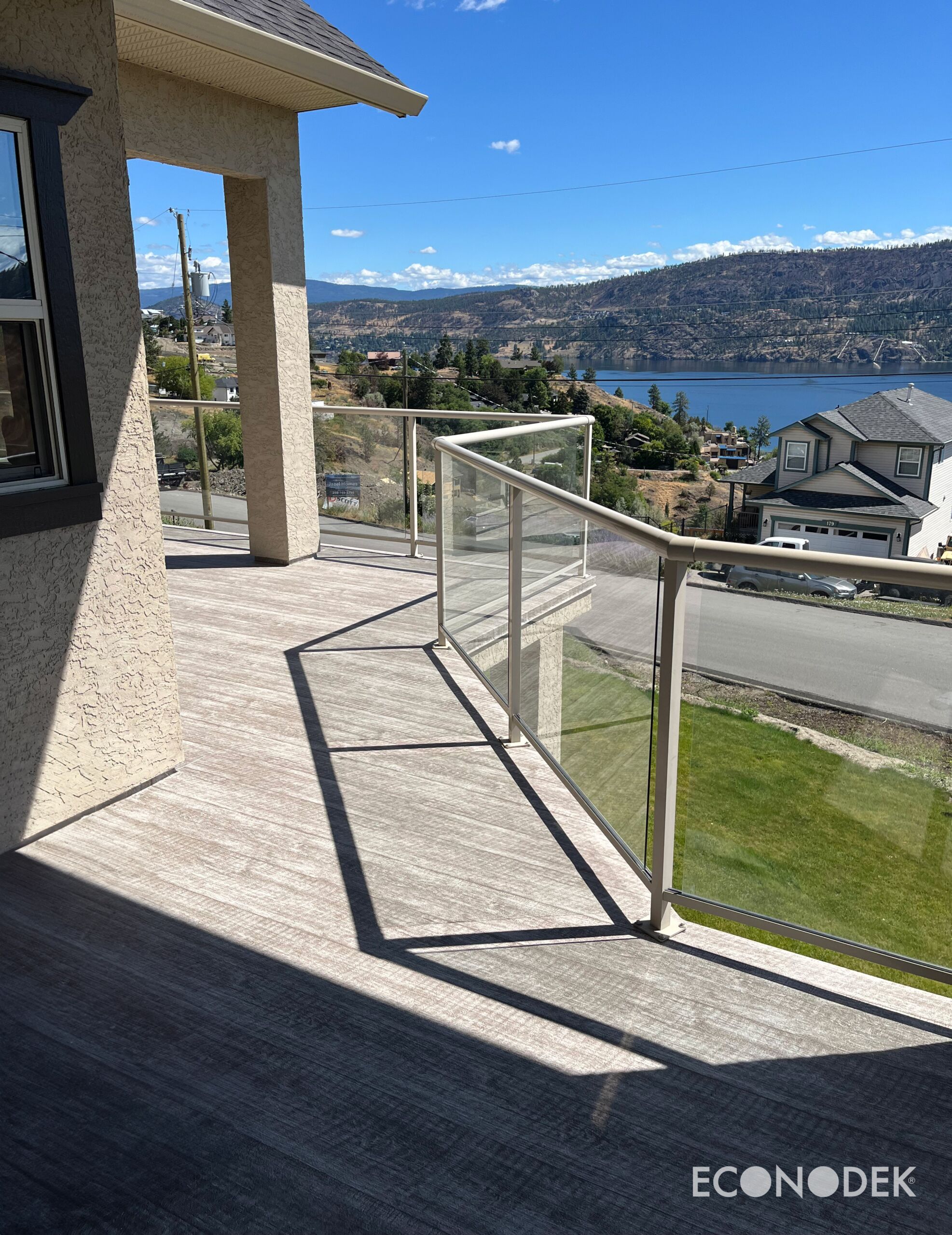 How To Find A Decking Supplier | No Middle Men, No Contracts